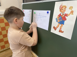 Родители читали вместе с детьми на занятиях дополнительного образования «Читалочка» Родители читали вместе с детьми на занятиях дополнительного образования «Читалочка».