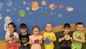 «Если только захотим, мы и в космос полетим!» Группа «Олененок» «Если только захотим, мы и в космос полетим!» Группа «Олененок».